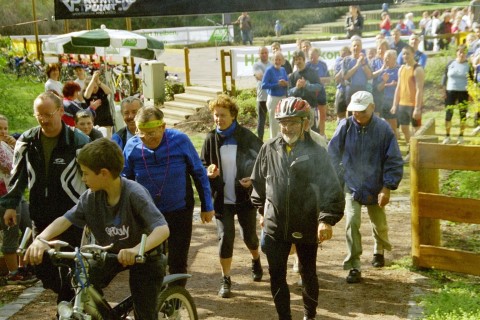 ../Images/RunUp2004_10.jpg