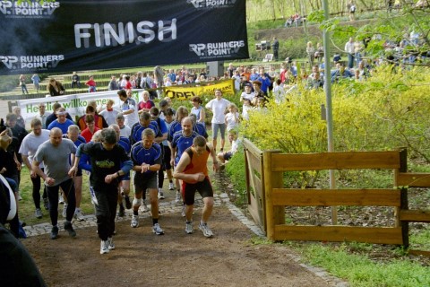 ../Images/RunUp2004_11.jpg