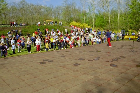 ../Images/RunUp2004_2.jpg