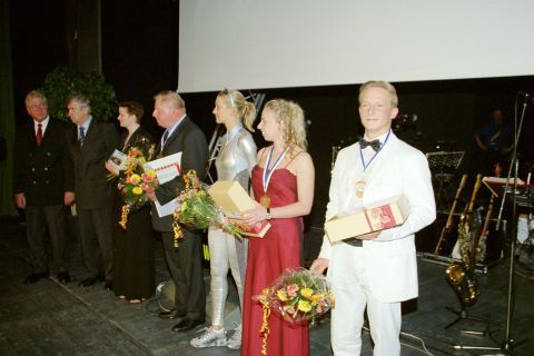 ../Images/Sportlerball2004_058.jpg