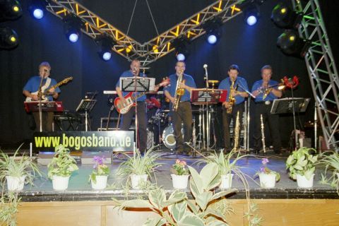../Images/Sportlerball2004_099.jpg