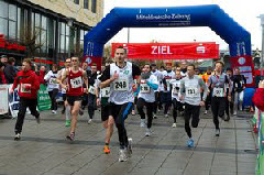Start beim 16. Neujahrslauf